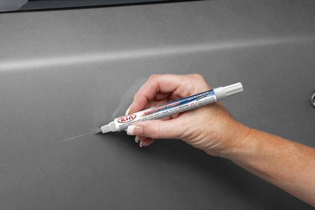 Genuine OE Kia Touch-Up Paint Pen - Ceramic Silver C4S - UA017-TU5014C4SA