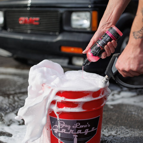 Jay Leno's Garage Wash & Gloss 8-Piece Detailing Bucket Kit - Wash, Clean & Protect