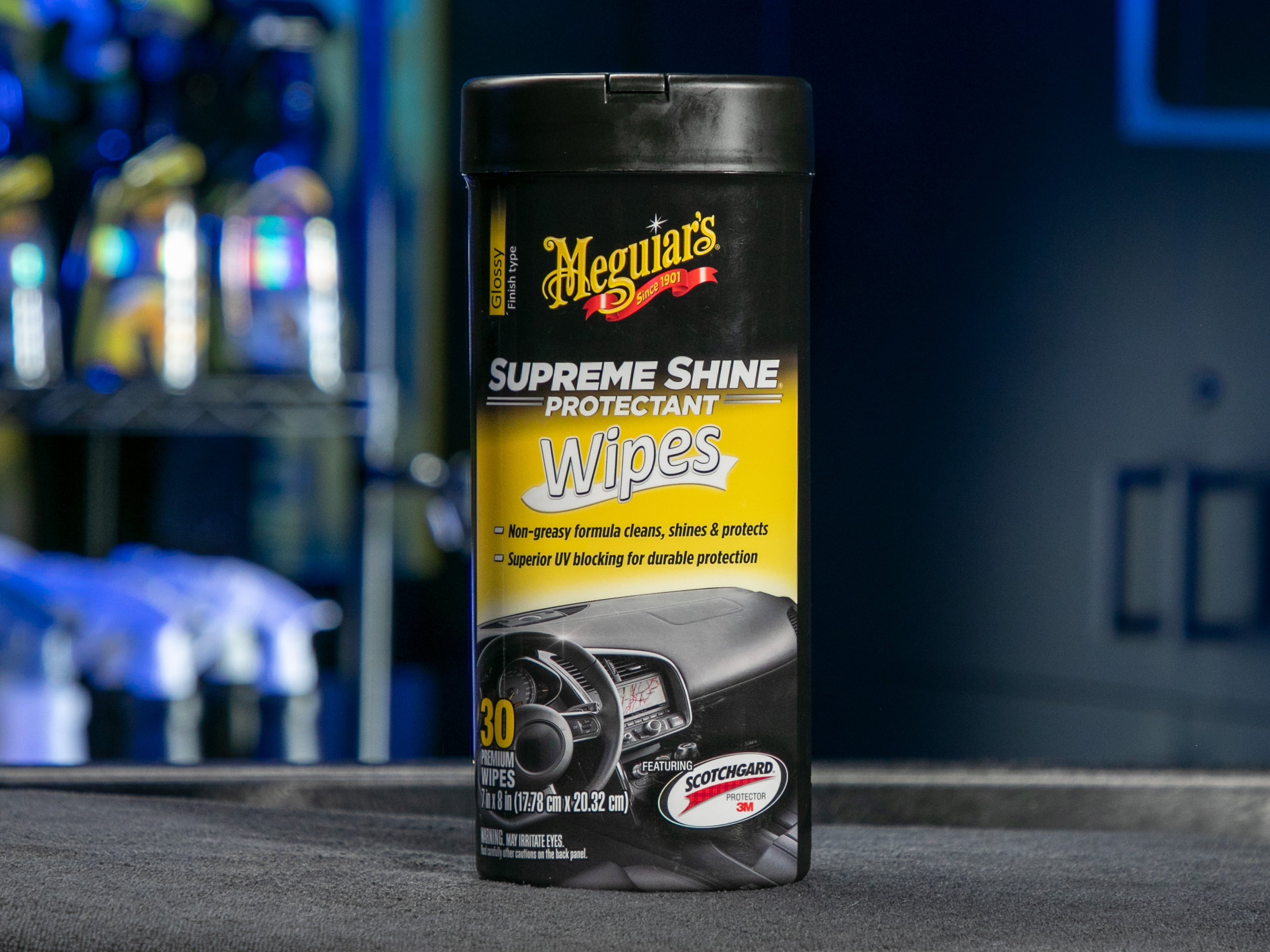 Meguiar's Supreme Shine Protectant Interior Cleaner Wipes, G4000, 30 Wipes